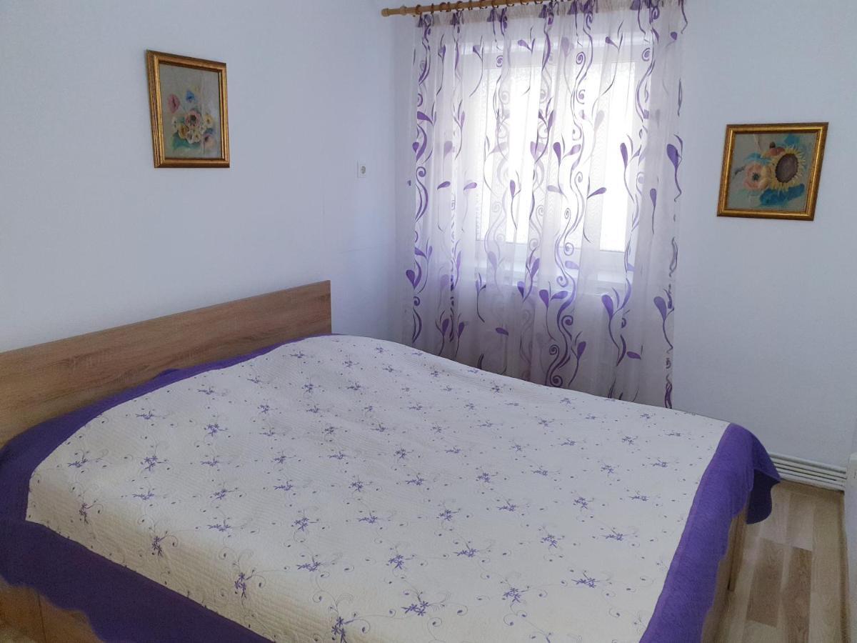 Castelului 1 Apartment บราชอฟ ภายนอก รูปภาพ